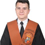 Soy estudiante de ingeniería aeroespacial y doy clases particulares de matemáticas y física, para alumnos de ESO y Bachillerato